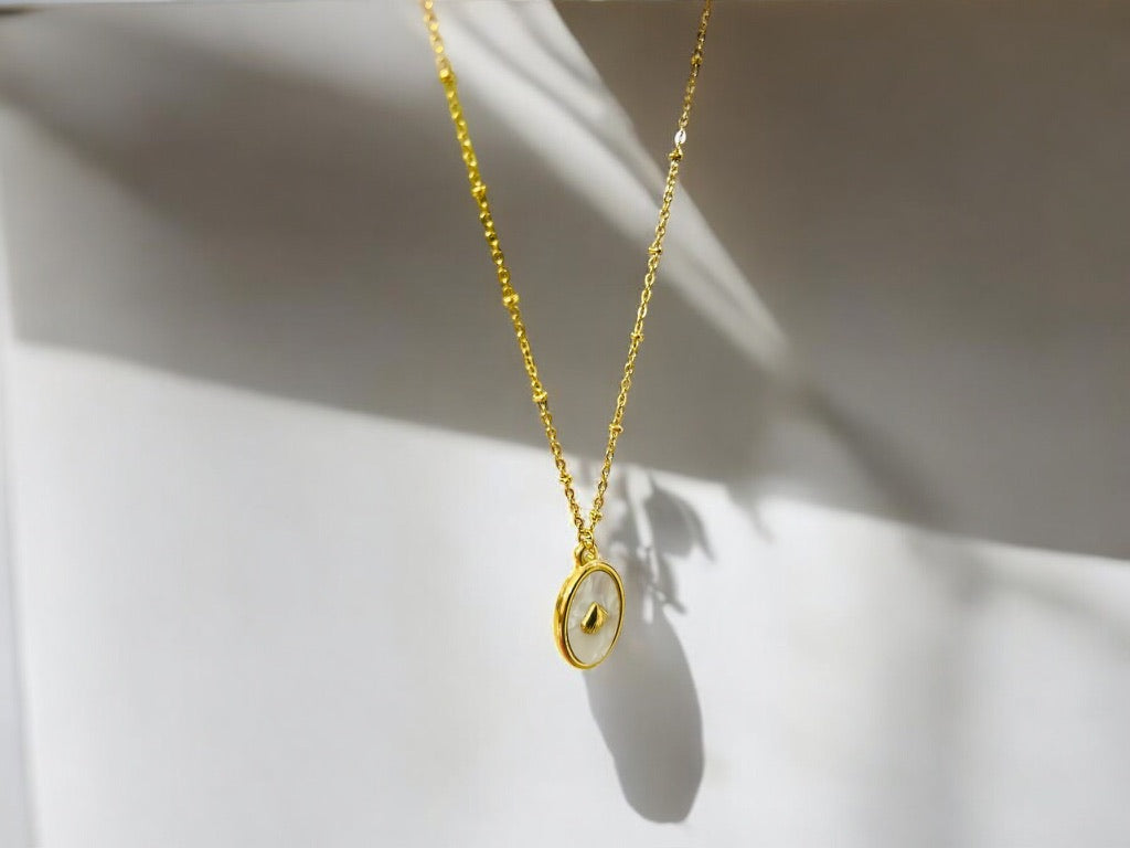 white and pastels anti tarnish aesthetic necklace