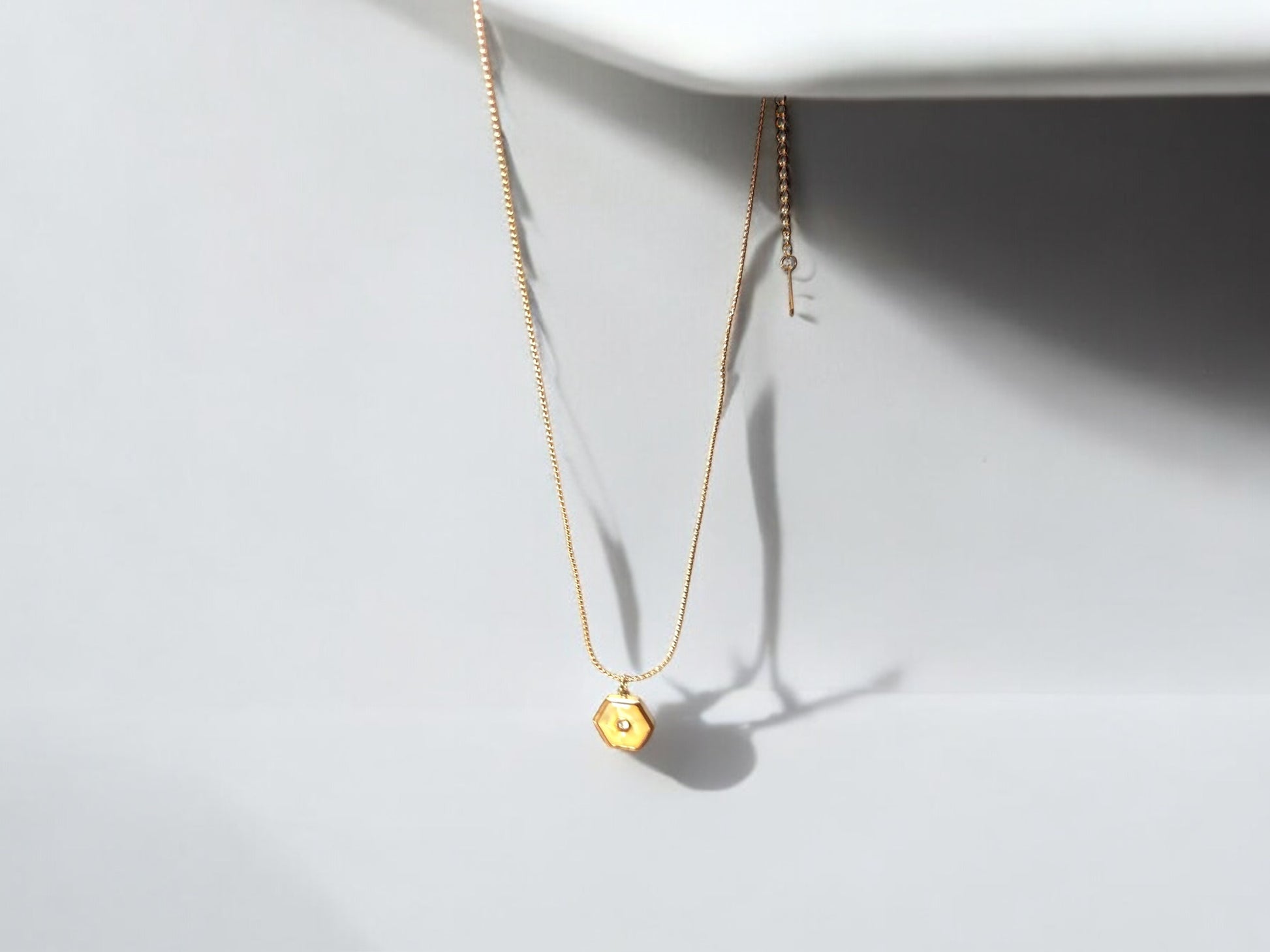 white and pastels anti tarnish trendy chain