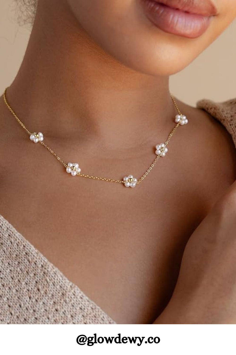Daisy Bloom Pearl Necklace – 18K Gold Plated Floral Chain Choker
