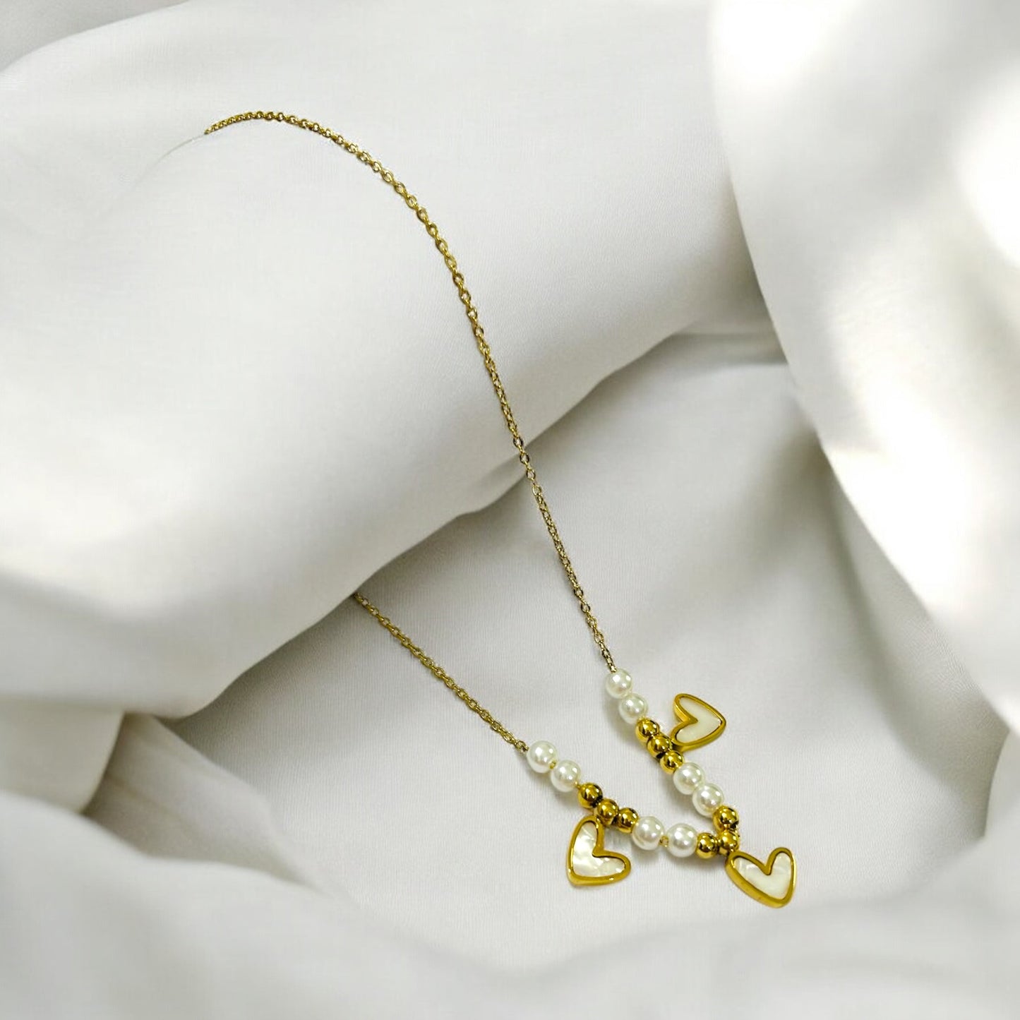 Eternal Love Anti Tarnish Necklace with White Pearls