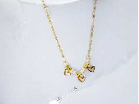 Eternal Love Anti Tarnish Necklace with White Pearls