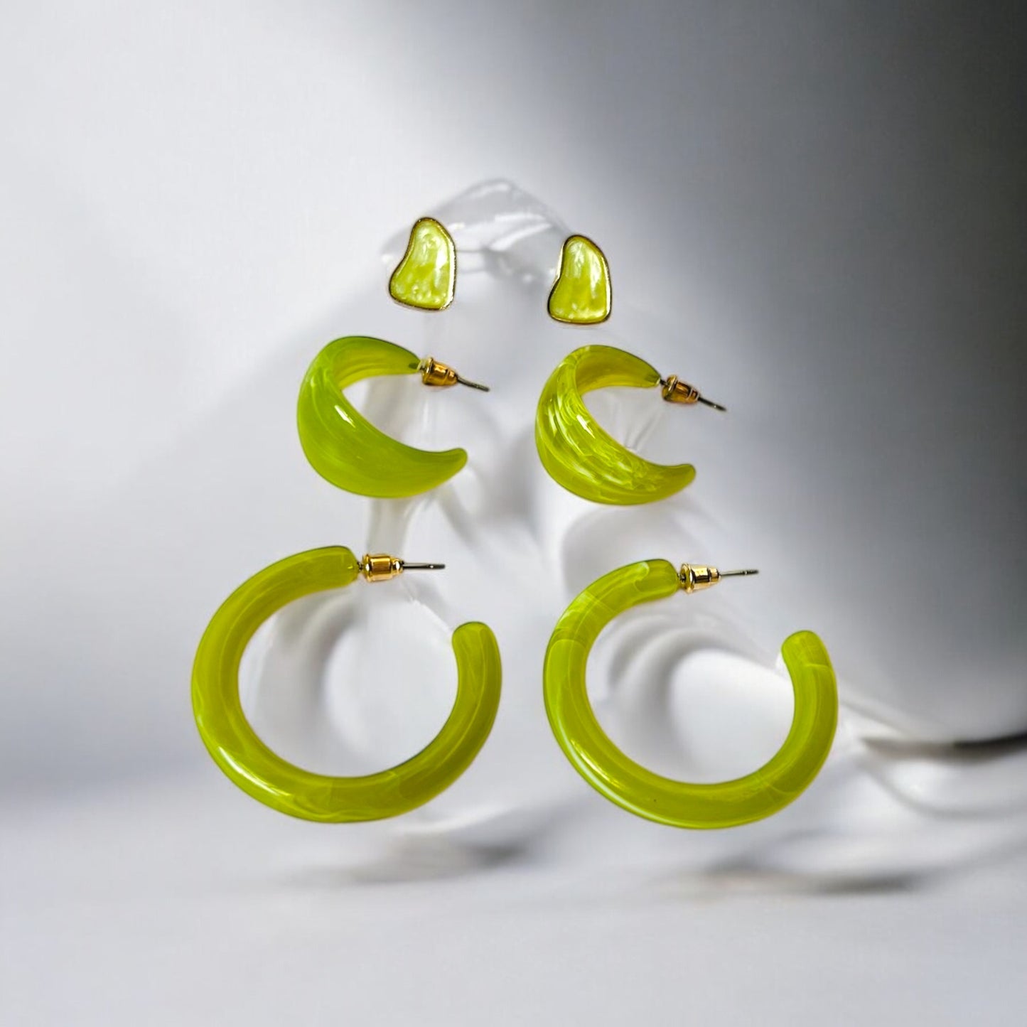 Willow green Statement earrings set