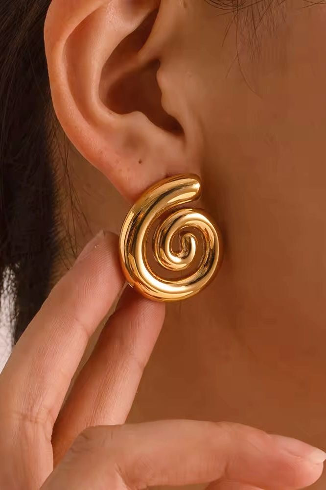 Luxe Swirl Anti Tarnish Gold Earrings
