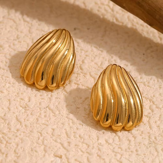 Golden Ripple: Anti-Tarnish Stainless Steel Textured Earrings - Sculpted Glam