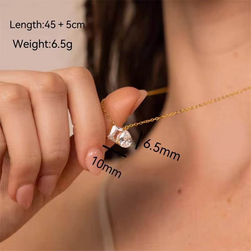 Luxe Link: Anti-Tarnish Stainless Steel Paperclip Necklace - Dual Gem Glam