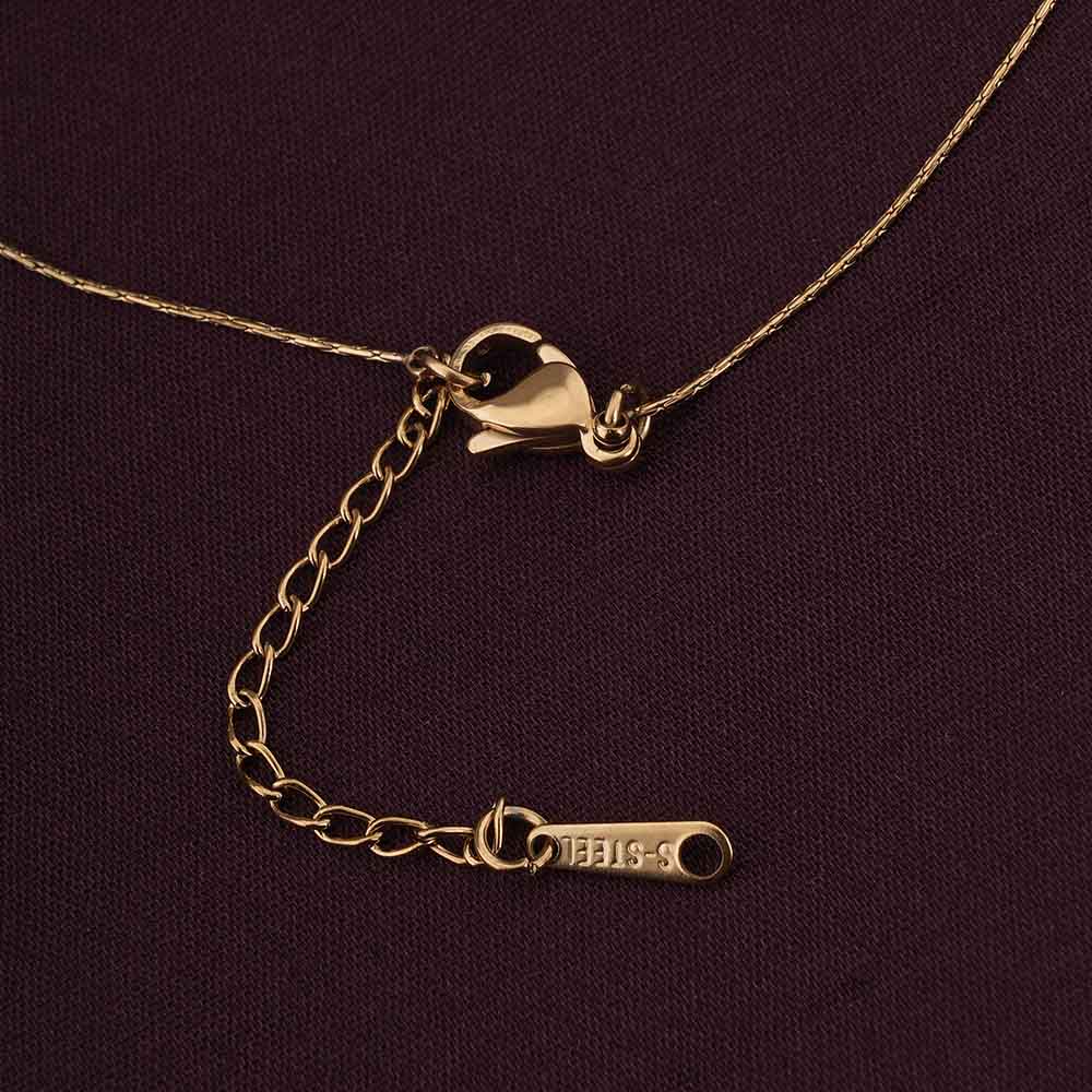 The Classic Solitaire Necklace