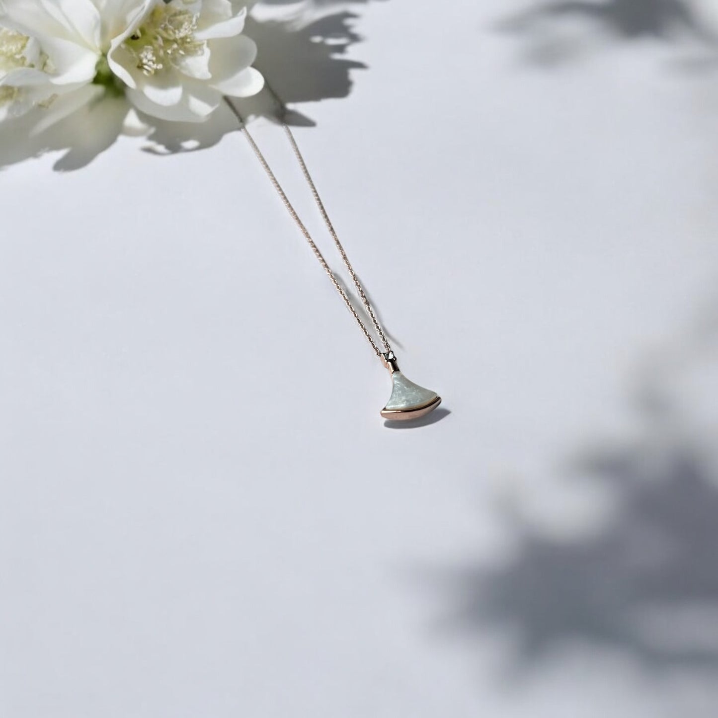 Delicate Rose Gold Fan Pendant Necklace (Anti-Tarnish)