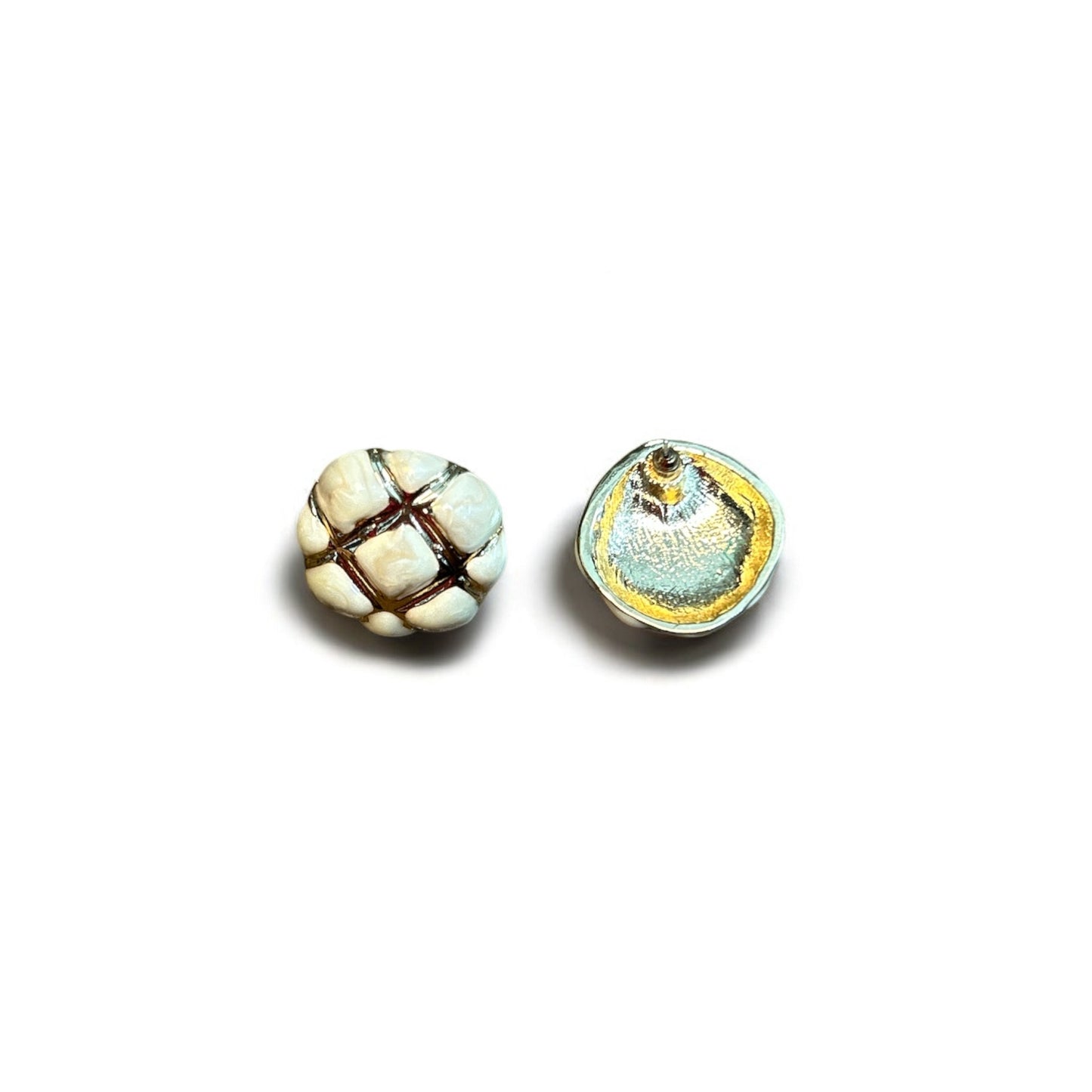 Ivory Grid Dome Stud Earrings – Great Quality Finish