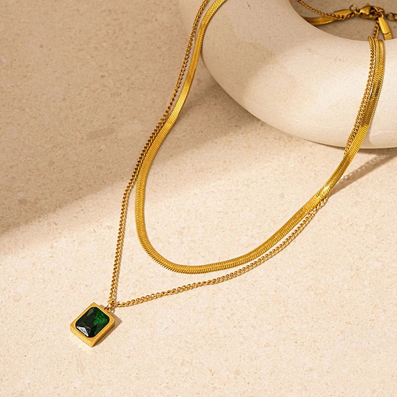 Elegant Dual-Layer Gold Necklace with Green Stone Pendant – Anti-Tarnish