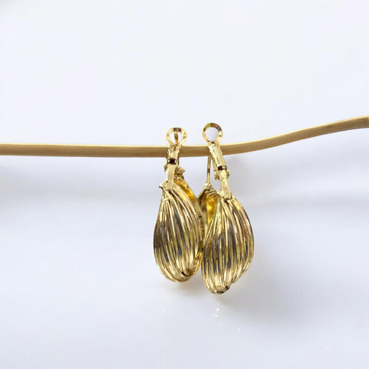 Twisted Retro Hoop Earrings