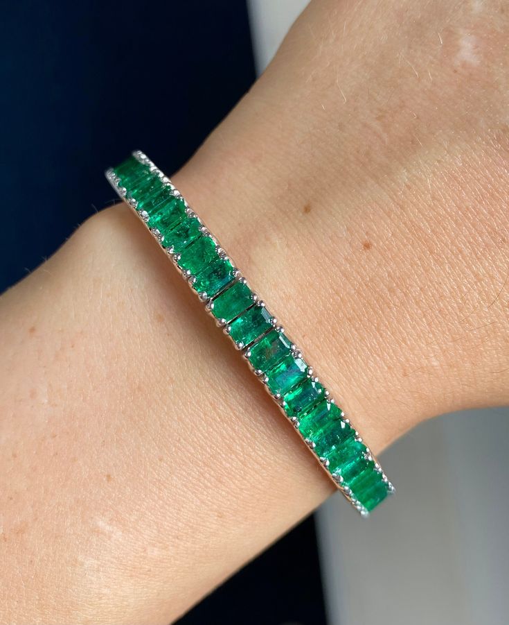 Emerald Elegance Harry Winston-Inspired Tennis Bracelet