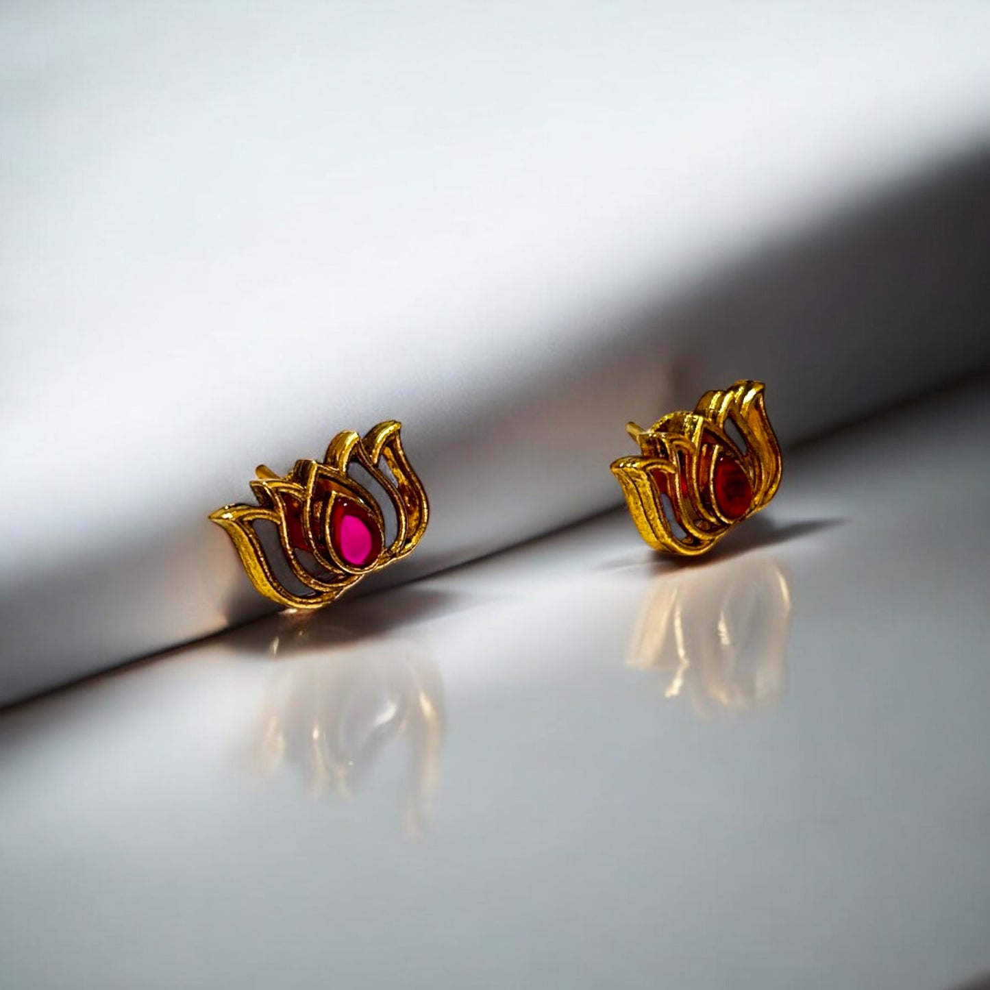 Lotus Blossom Gold-Toned Necklace Set