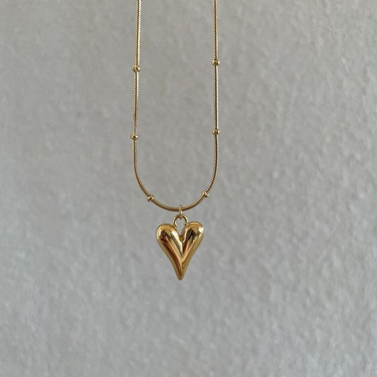 Golden Heart Whisper: Anti-Tarnish Dorica Chain Necklace - Express Your Love