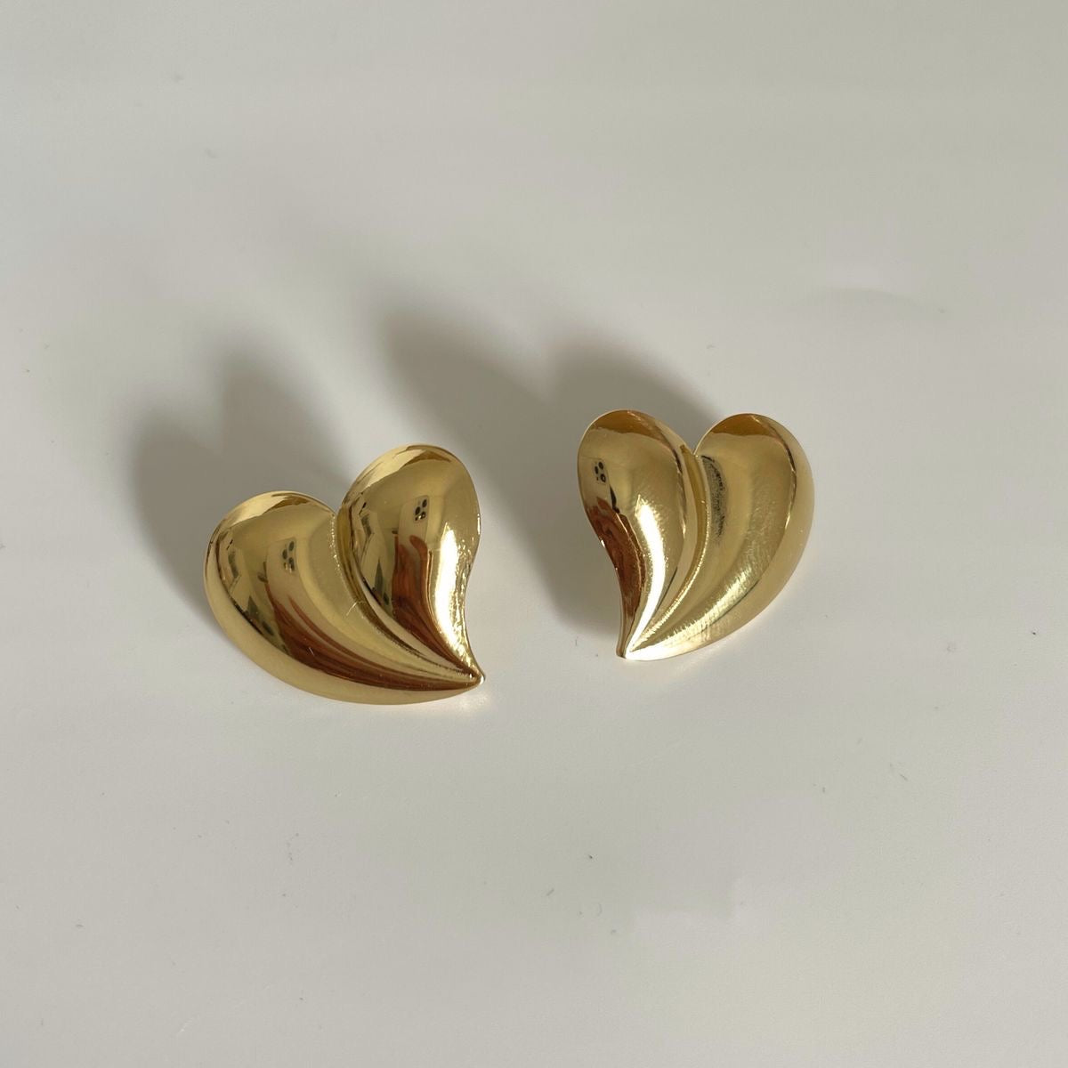 Classic Puffy Heart Anti Tarnish Studs