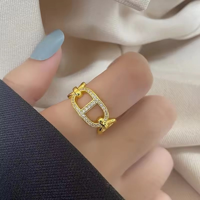 Signature H Hermès-Inspired Ring