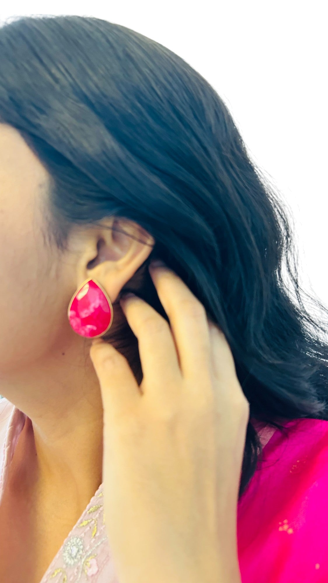Rose Radiance Brass Studs - Blushing Elegance: Natural Stone in Blooming Rose