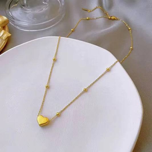 Golden Heart Charm Necklace - Anti Tarnish