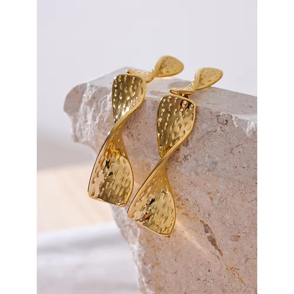 High-Fashion Textured Golden Flow Twist Statement Earrings