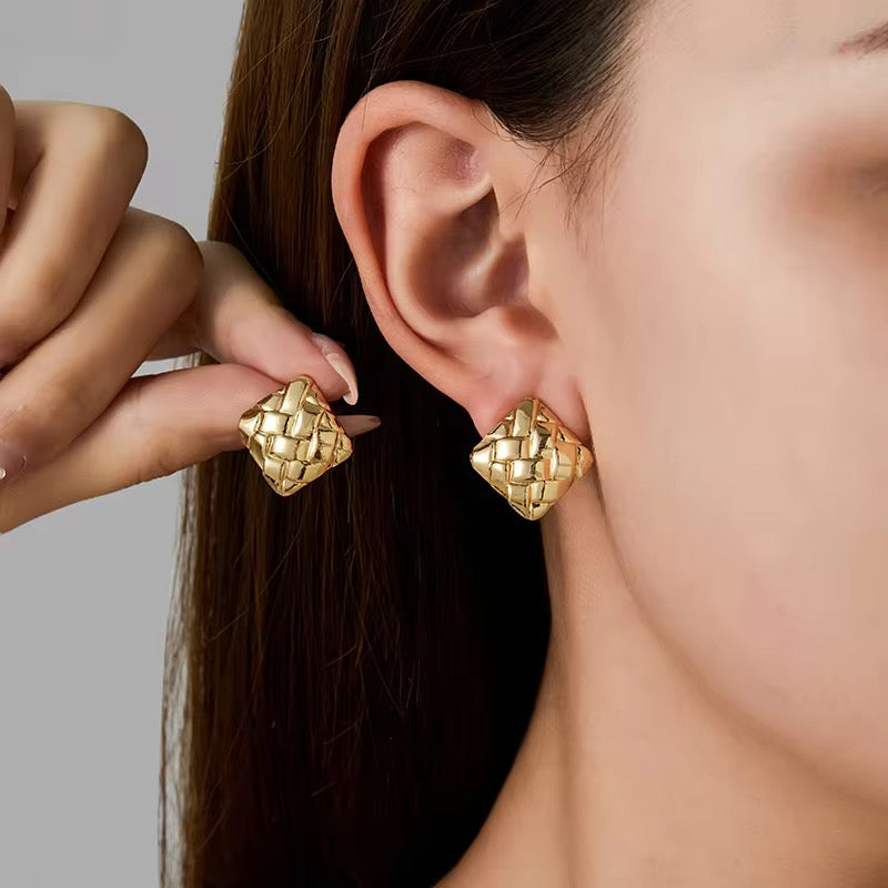 Glossy Woven Square Studs – 18 Kt Gold Plated