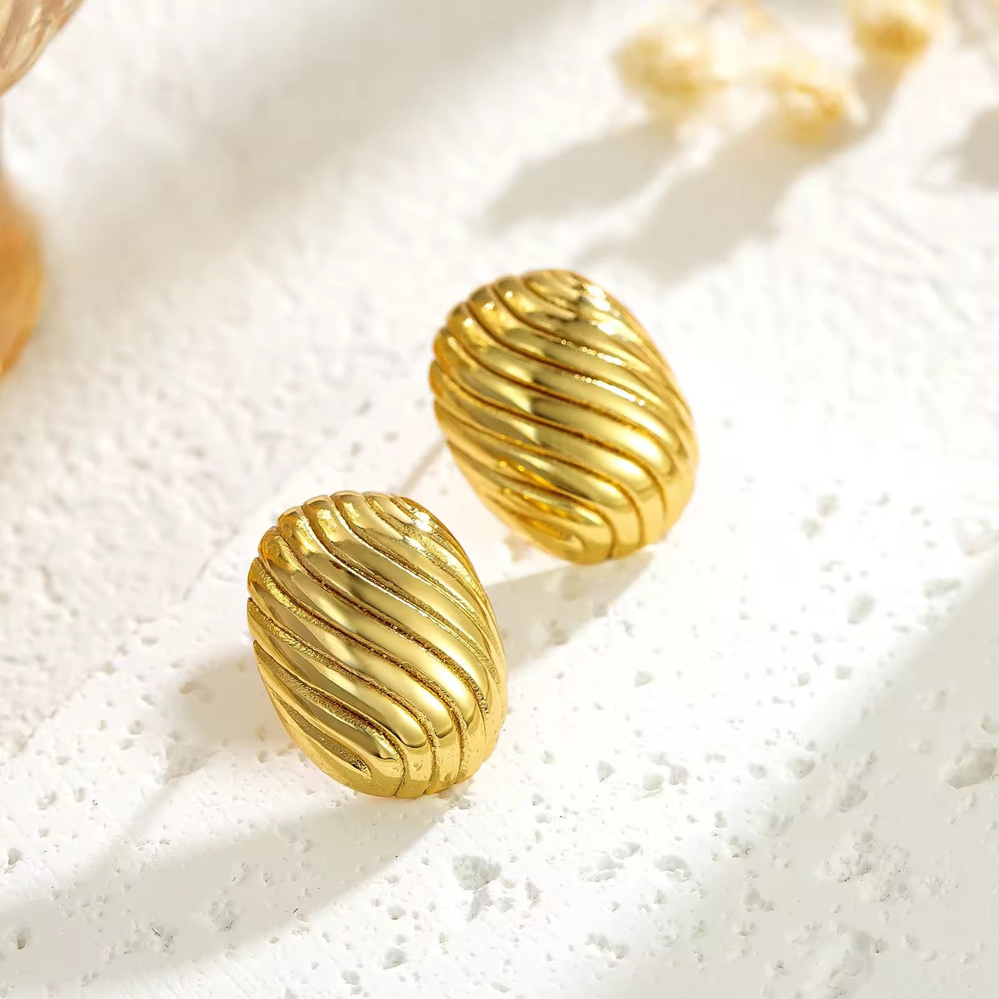 18 kt Gold Plated Aura Dome Luxe Studs