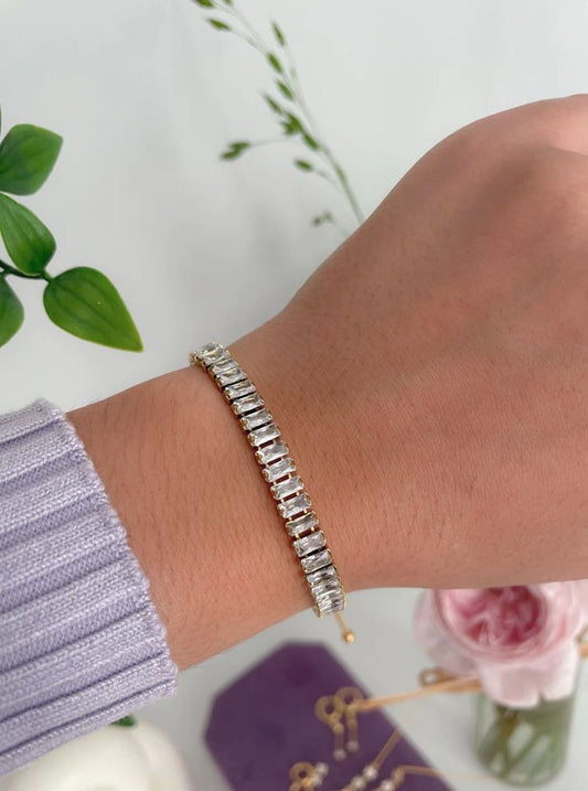 High Shine Baguette Tennis Bracelet | 18K Gold Plated Luxury Sparkle